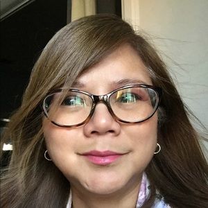 Meet your Posher, Cecilia